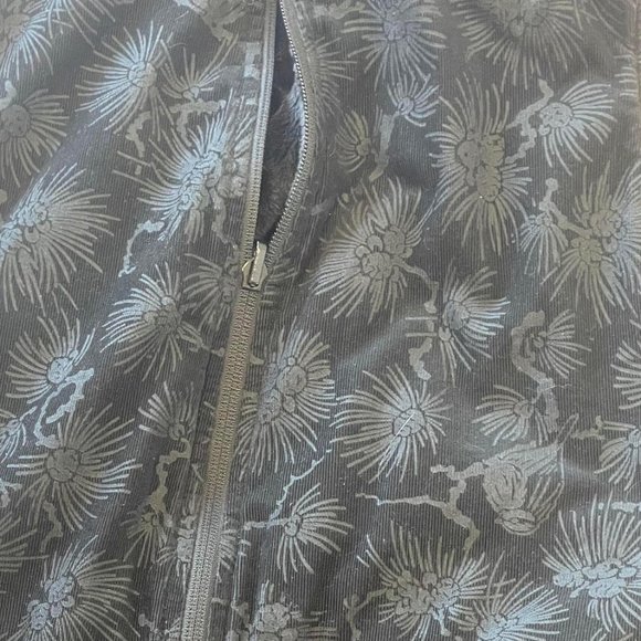 Women's Columbia Black Fleece Vest - Pine Cone Design- Sz S - Picture 7 of 9